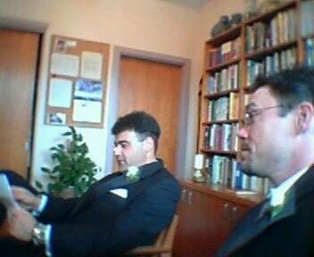 Tim took this pic with his cellular phone.